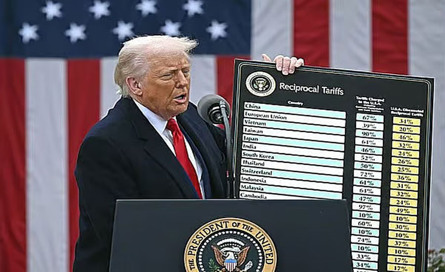 চীন বাদে সব দেশের ওপর নতুন শুল্ক স্থগিত করলেন ট্রাম্প