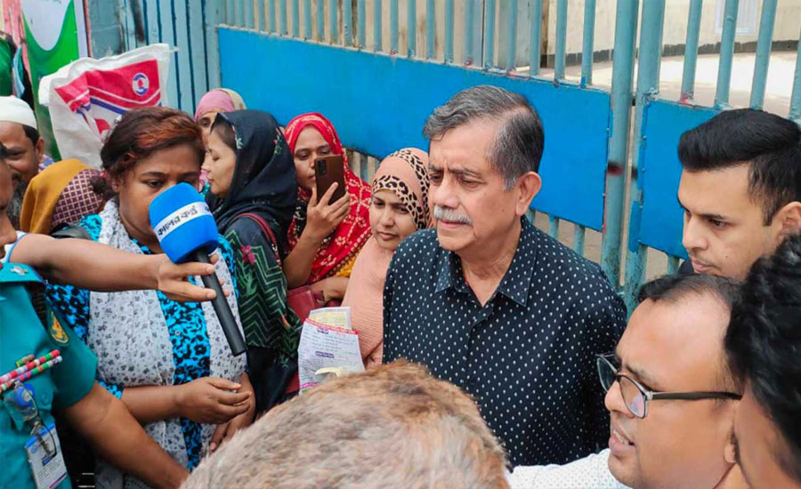 এসএসসির প্রশ্নফাঁস নিয়ে গুজব না ছড়ানোর অনুরোধ শিক্ষা উপদেষ্টার