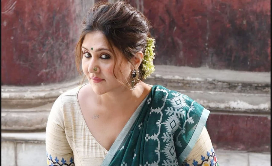 ‘ভালোবাসা লিফলেটের মতো বিলি করতে চাই’