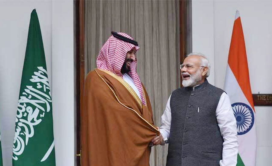 সম্পর্ক জোরদার করতে সৌদি আরব গেলেন মোদী