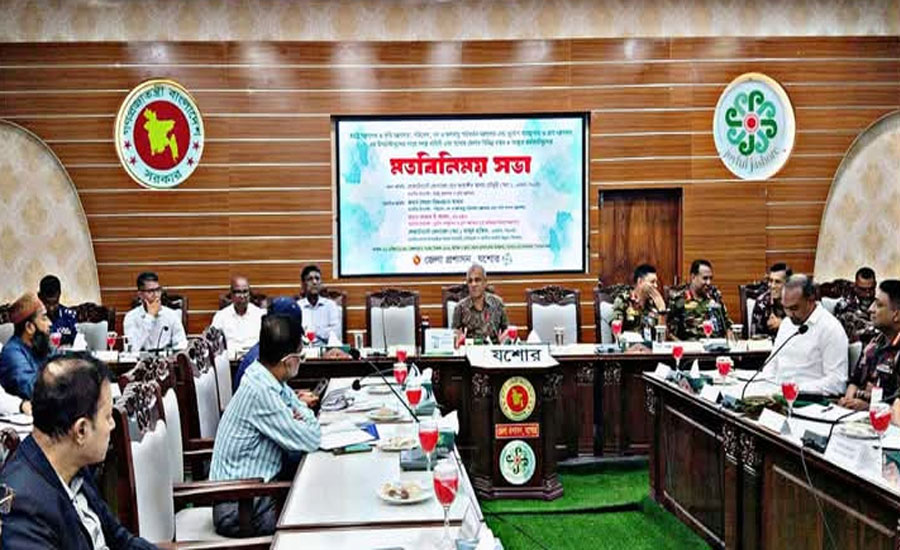 জামিনে দাগি সন্ত্রাসীদের মুক্তি নিয়ে উদ্বেগ যশোরে স্বরাষ্ট্র উপদেষ্টা