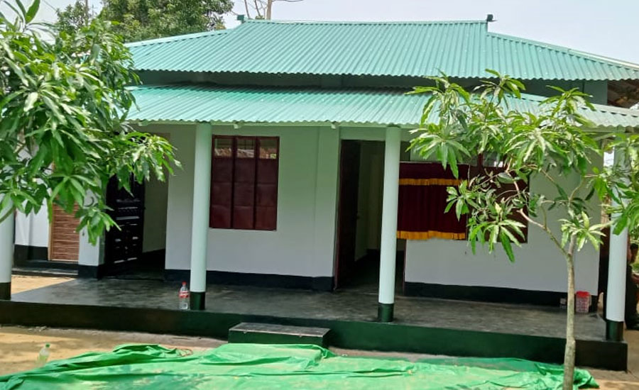 পানছড়িতে ভিডিপি সদস্যা আয়শা খাতুন পেলেন নতুন ঘর 