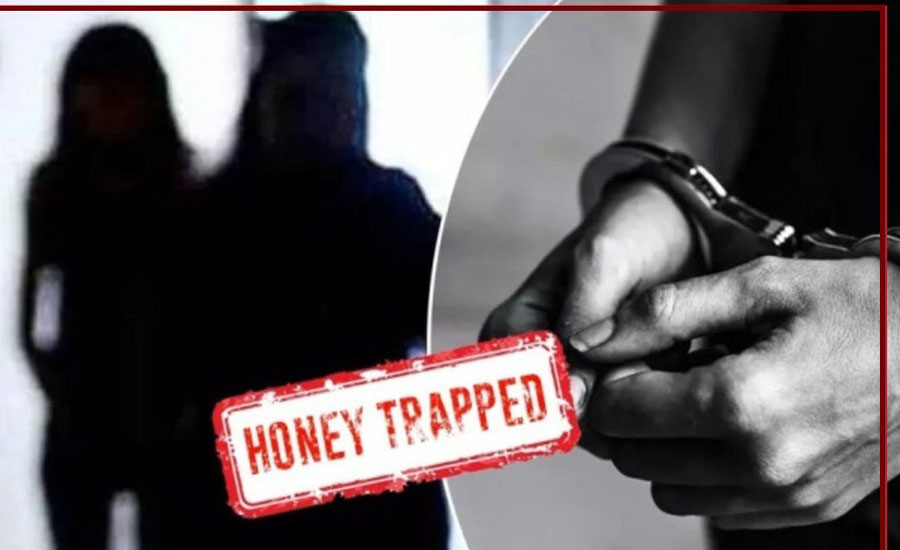 ফাঁদে ফেলে যে কৌশলে অর্থ হাতিয়ে নিচ্ছে ‘হানি ট্র্যাপ’