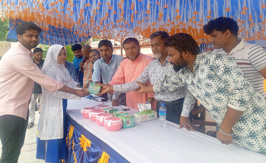 ভূরুঙ্গামারীতে বাল্যবিয়ে বন্ধে চাইল্ড নট ব্রাইড'র দিনব্যাপী কর্মসূচি
