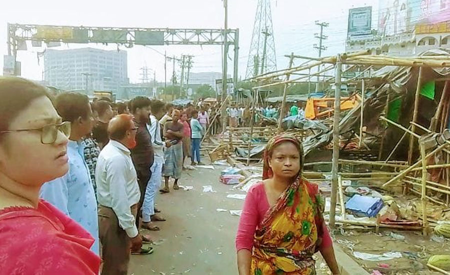 ঢাকা- চট্টগ্রাম মহাসড়কের অবৈধ স্থাপনা উচ্ছেদ করলেন এসিল্যান্ড সেগুফ্তা মেহনাজ