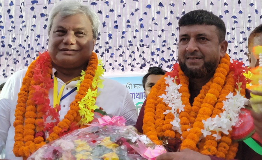 তেঁতুলিয়ায় ১৬ বছর পর  বিএনপির সম্মেলনে সভাপতি  রঞ্জু সম্পাদক শাহিন  