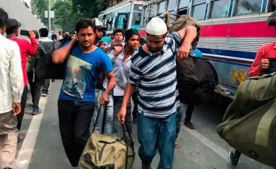যুদ্ধবিরতির পর ঘরে ফিরছেন কাশ্মীরিরা, শঙ্কা কাটেনি এখনো
