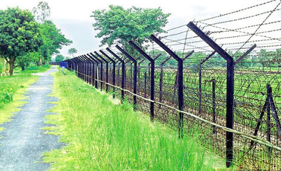 বাংলাদেশের সীমান্তে ভারত কাদের ঠেলে দিচ্ছে?