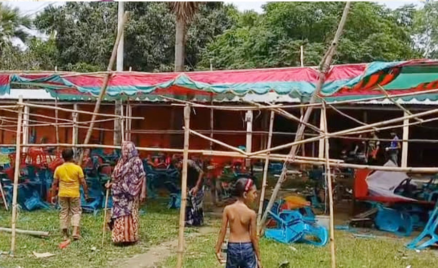 কাপাসিয়ায় বিএনপির সভায় সাংবাদিক ও গোয়েন্দা সংস্থার উপর হামলা