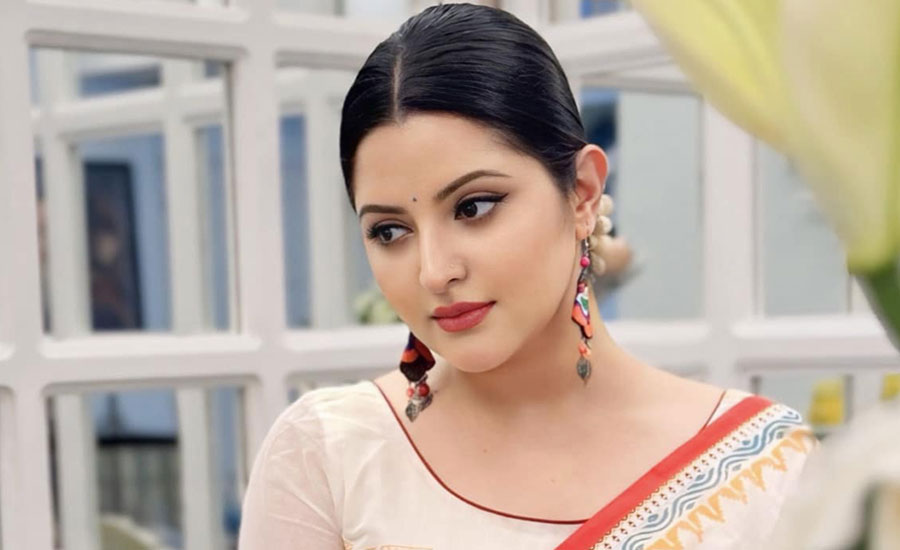 ছড়িয়েছে পরীমণির ঝুলন্ত মরদেহ উদ্ধারের খবর, যা জানা গেল