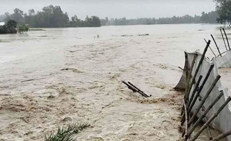 উজানের ঢলে ধেয়ে আসছে বন্যা, শেরপুরে নদীর পানি বিপৎসীমার ওপরে