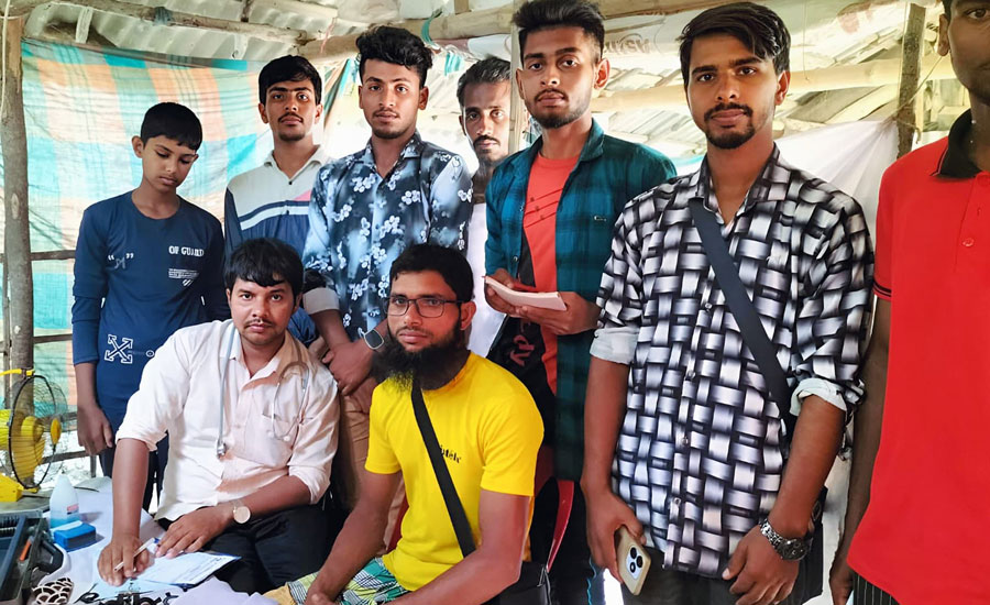 ছোট ভেটখালীতে সুন্দরবন ইয়ুথ ফ্রেন্ডশীপের উদ্যোগে বিনামূল্যে চক্ষু চিকিৎসা সেবা