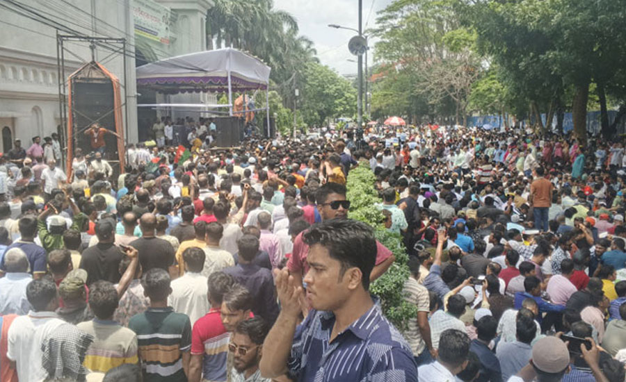 ঢাকা অচলের হুঁশিয়ারি ইশরাক সমর্থকদের