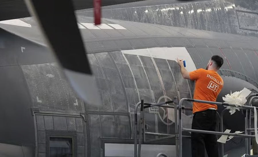 উড়োজাহাজের জ্বালানি খরচ বাঁচাতে হাঙরের চামড়ার আদলে আবরণ তৈরি