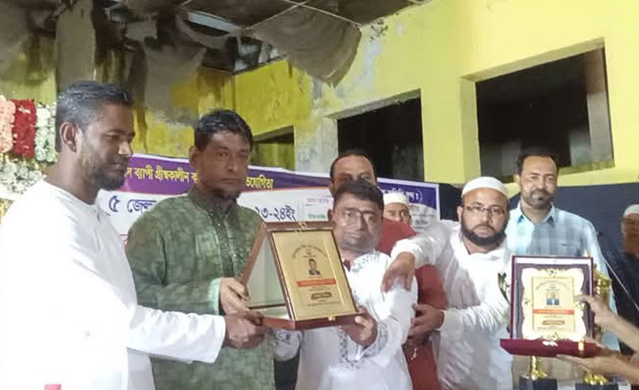 সরাইলে গ্রীষ্মকালীন কবুতর উড়ানো প্রতিযোগিতা  চ্যাম্পিয়ন লীগ অনুষ্ঠিত 