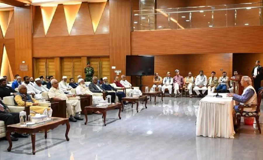 প্রধান উপদেষ্টার সঙ্গে আজ দুই দফায় সাক্ষাৎ করবেন ২০ জন নেতা