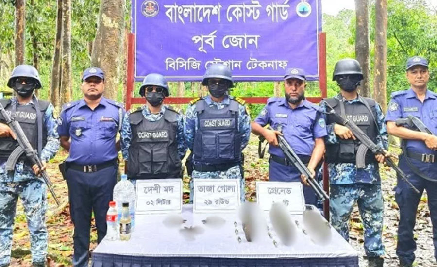টেকনাফে ফের মিললো বিপুল পরিমাণ গ্রেনেড-গুলি