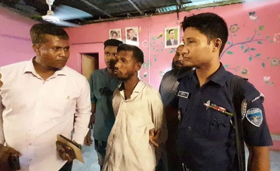 হাটে প্রকাশ্যে গরু বিক্রেতাকে কুপিয়ে হত্যা, জামাতা গ্রেপ্তার