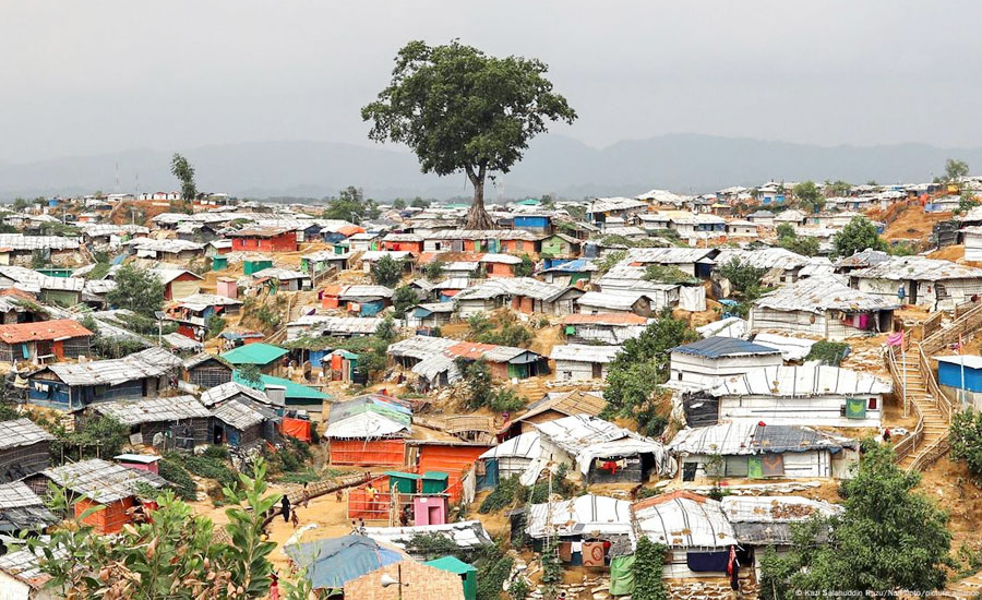 রোহিঙ্গাদের লড়াইয়ে ম্লান হচ্ছে প্রত্যাবাসনের সম্ভাবনা