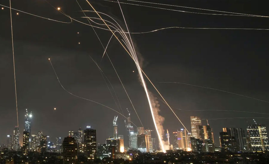 ইরান যেভাবে তছনছ করল ইসরায়েলের আকাশ প্রতিরক্ষা