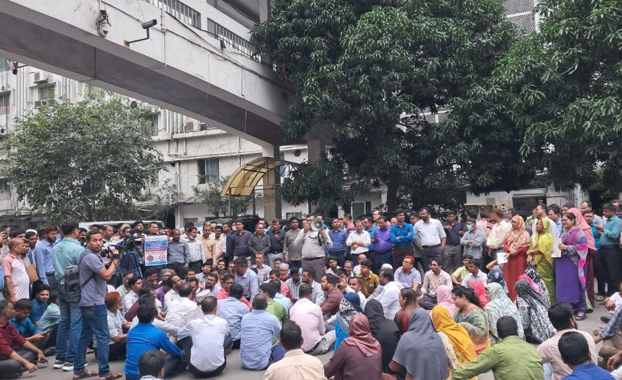 অধ্যাদেশ বাতিল দাবিতে সরকারকে ৪৮ ঘণ্টার আলটিমেটাম