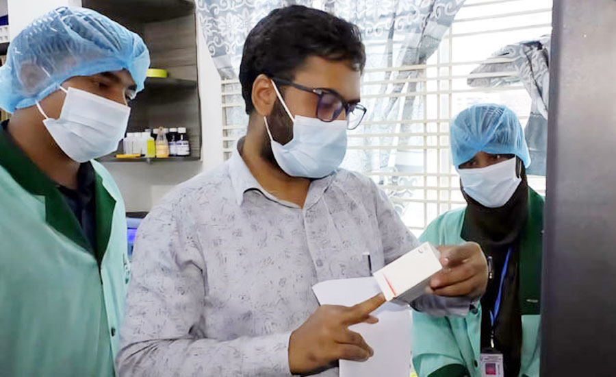 বরগুনায় স্বাস্থ্যখাতে অনিয়ম: লাইসেন্স না থাকা ক্লিনিকে ভ্রাম্যমাণ আদালতের অভিযান