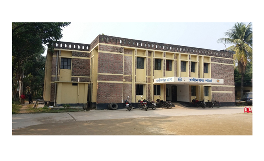 রাণীনগরে পুলিশের অভিযানে দুইজন মাদক ব্যবসায়ী গ্রেফতার