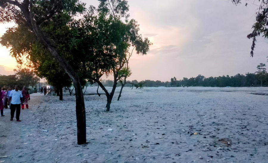 কুড়িগ্রাম ডিসি পার্কে অবকাঠামো নির্মাণ নিয়ে চলছে মহা কর্মযজ্ঞ 