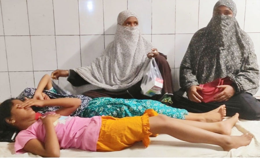 শেরপুর খাতা জমা দিতে দেরি করায় ১৬ শিক্ষার্থীকে বেত্রাঘাত, হাসপাতালে ২