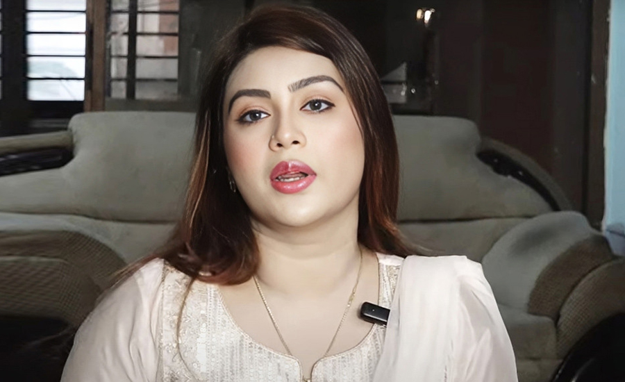 ১২৭ জনের বিরুদ্ধে আইনি পদক্ষেপের হুঁশিয়ারি দিলেন মিষ্টি জান্নাত