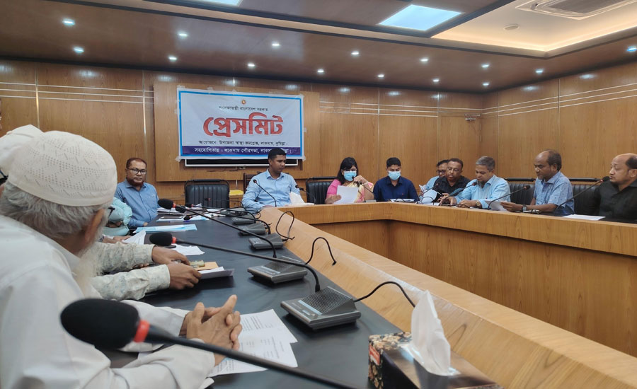 লাকসামে করোনা, ডেঙ্গু ও চিকুনগুনিয়া প্রতিরোধে সচেতনতা সভা 