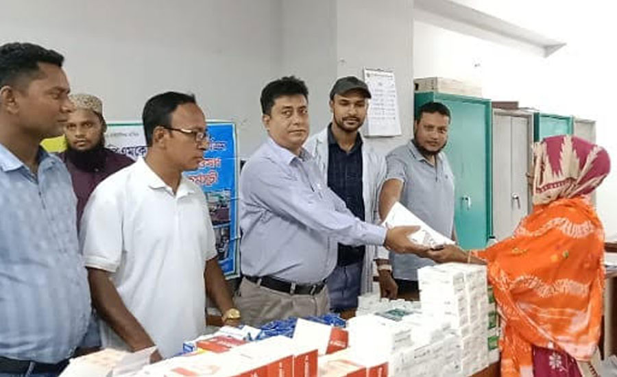ময়মনসিংহে পিএমকে'র উদ্যোগে ফ্রি চিকিৎসা সেবা প্রদান ও ওষুধ বিতরণ