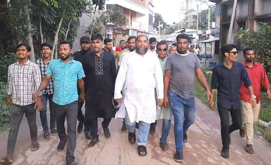 উজিরপুরে বিএনপি নেতা জিয়া ও কমরেড-এর নের্তৃত্বে মোটরসাইকেল শোভাযাত্রা 