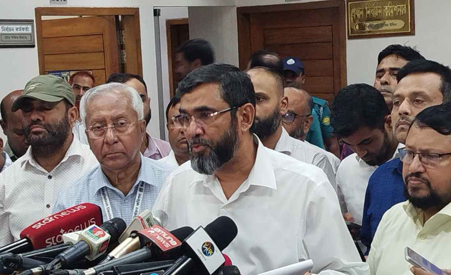 পোস্টাল ব্যালটে ভোট দেবেন প্রবাসীরা, প্রকল্প নেবে ইসি