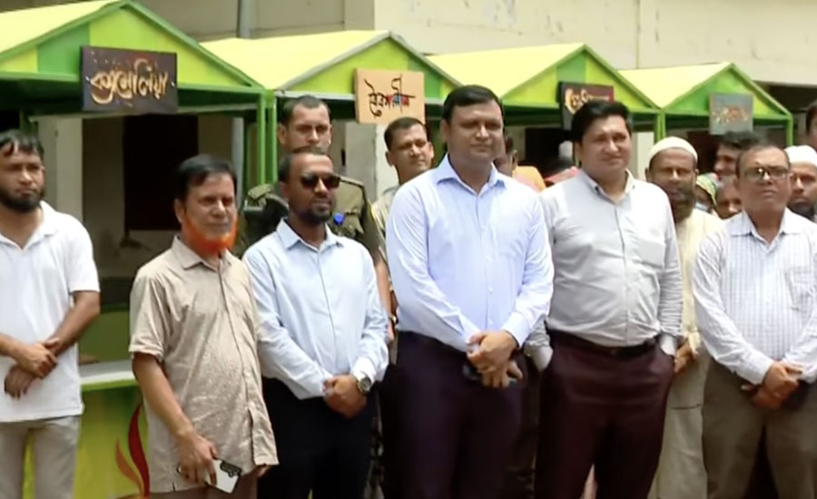 ভালুকায় উচ্ছেদ হওয়া ব্যবসায়ীদের পুনর্বাসনে ২৮টি নতুন দোকান হস্তান্তর