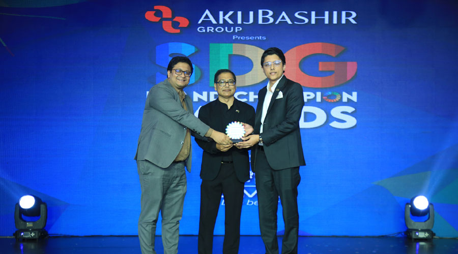 শিল্প, উদ্ভাবন ও অবকাঠামোগত খাতে পুরস্কৃত হলো ওয়ালটন ডিজি-টেক