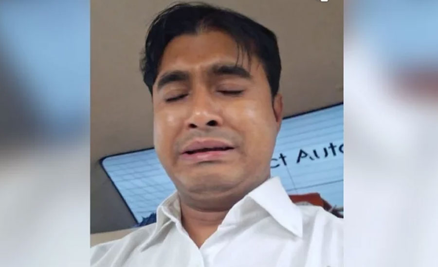 সাত ঘণ্টা গাড়িতে আটকে বিভিন্ন বুথ থেকে সাড়ে ৬ লাখ টাকা তুলে নিলো দুর্বৃত্তরা