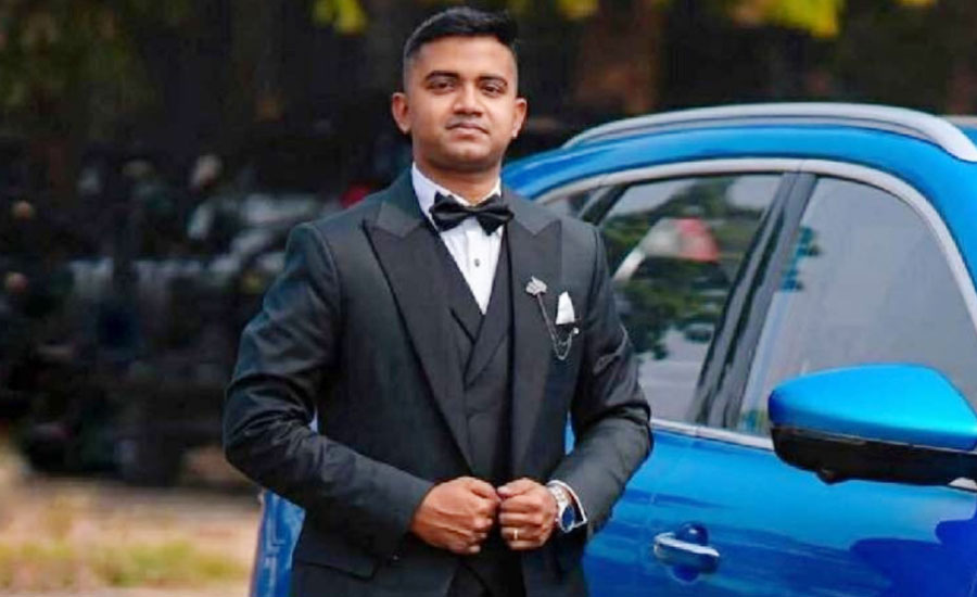 আজ প্রথম একক ফ্লাইট ছিল তৌকিরের, বিধ্বস্ত হওয়ার আগ মুহূর্তে যে পরিস্থিতির মুখোমুখি হয়েছিলেন