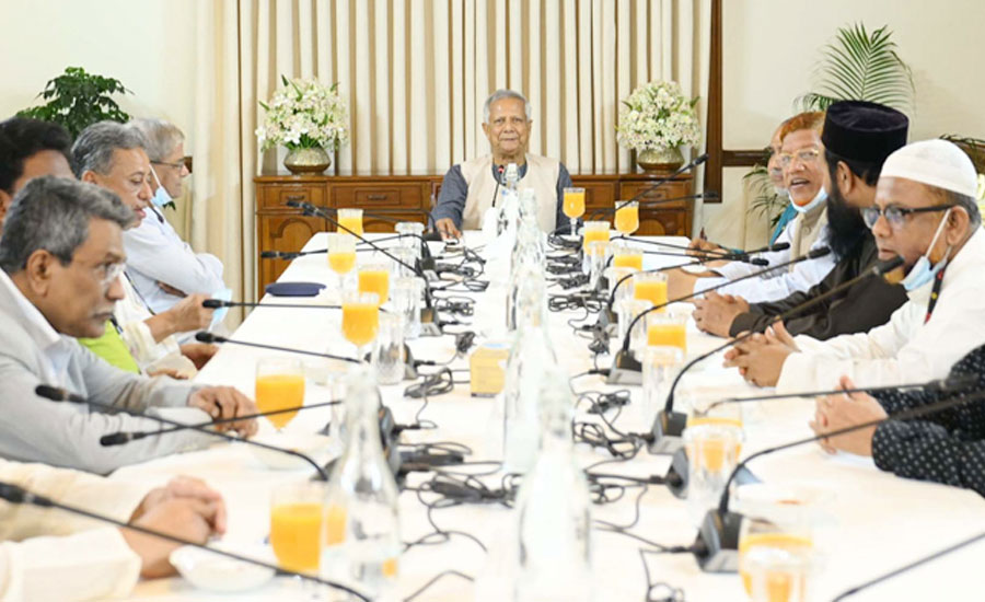 ফ্যাসিবাদবিরোধী দলগুলোর ঐক্য আরও বেশি দৃশ্যমান করতে হবে: প্রধান উপদেষ্টা