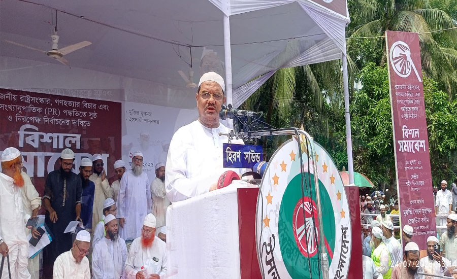 দেশ প্রেমীরা আওয়াজ তুলতে পারলে, ক্ষমতা প্রেমীরা পালাতে বাধ্য হবে