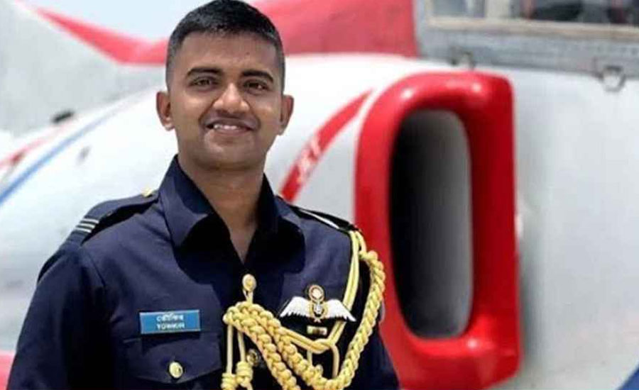 উত্তরায় যুদ্ধবিমান বিধ্বস্ত হওয়ার আগে ঠিক কী করেছিলেন পাইলট তৌকির?
