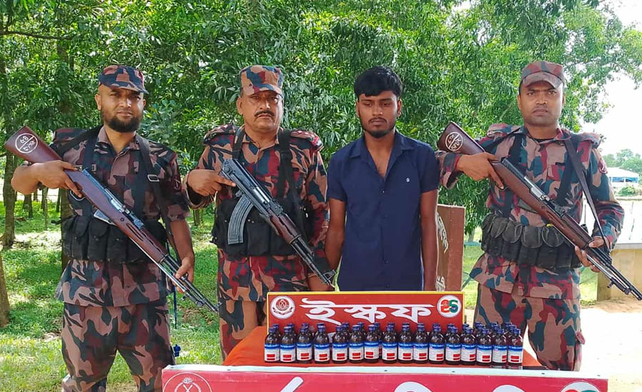 মাধবপুরে ৫০ বোতল ভারতীয় ইস্কফ সিরাপ সহ ১ মাদক কারবারি আটক 