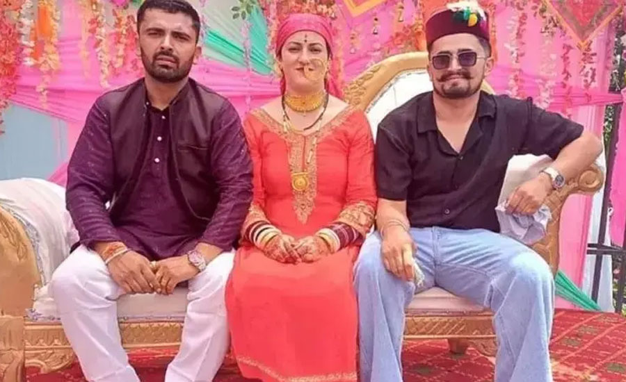 যে প্রথা মেনে দুই ভাইকে বিয়ে করলেন হিমাচল প্রদেশের এক নারী