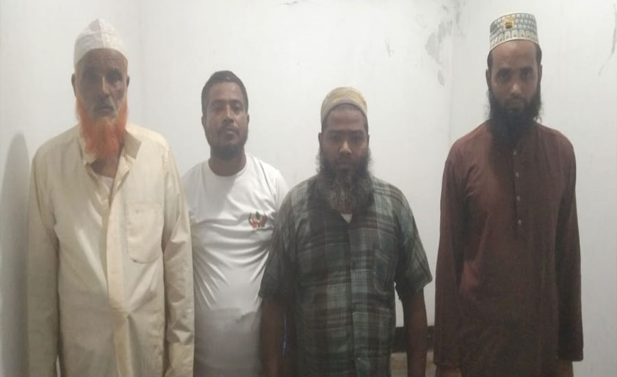 নাটোরে জমির মালিকানা দ্বন্দ্বে ১০ দোকানে তালা: জামায়াত-বিএনপির ৪ নেতাকর্মী গ্রেপ্তার