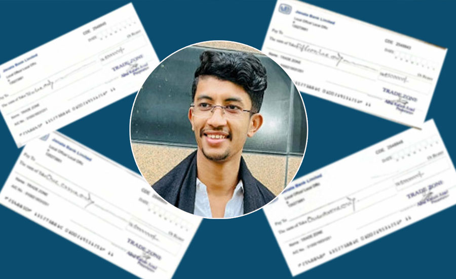 চাঁদাবাজি করতে গিয়ে গ্রেপ্তার রিয়াদের বাসা থেকে সোয়া ২ কোটির চেক উদ্ধার