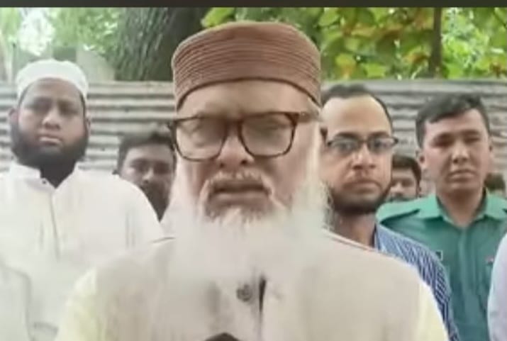 ওয়াকফ প্রশাসকের কার্যালয়ে ধর্ম উপদেষ্টা খালিদ হোসেনের ঝটিকা অভিযান