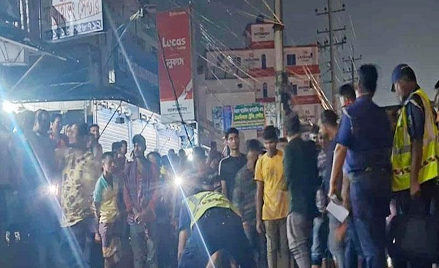 আশুলিয়ায় লড়িচাপায় নিহত ৩