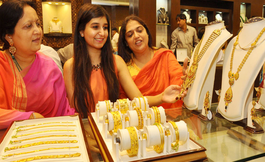 দেশে কত দামে স্বর্ণ বিক্রি হচ্ছে আজ