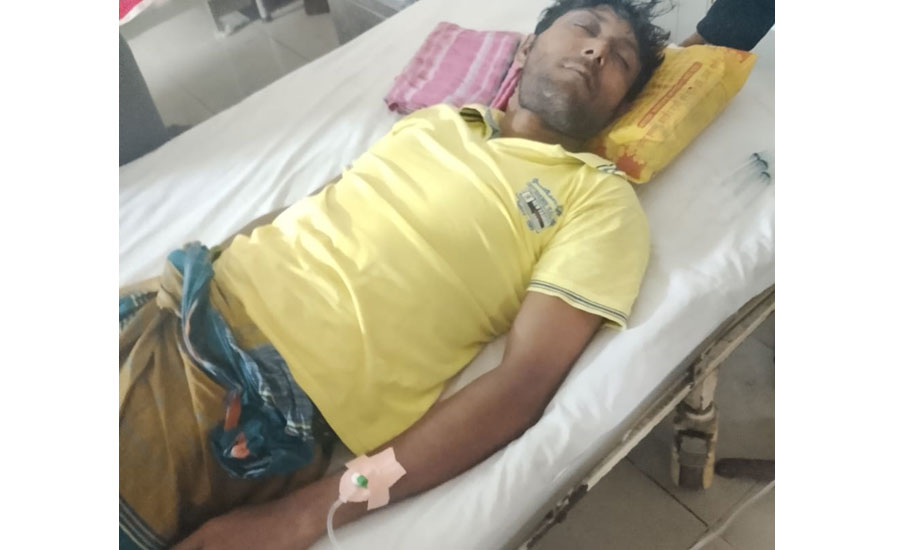 সাতক্ষীরা সীমান্তে বিএসএফের গুলিতে বাংলাদেশি ঘের ব্যবসায়ী আহত