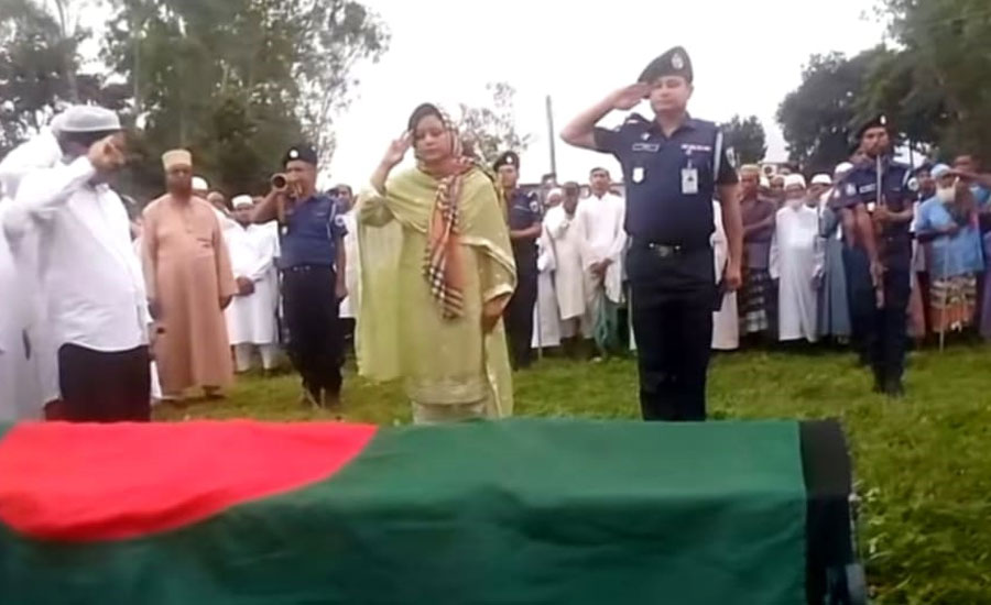 বীর মুক্তিযোদ্ধা আব্দুল জলিল মাষ্টারকে রাষ্ট্রীয় মর্যাদায় দাফন 